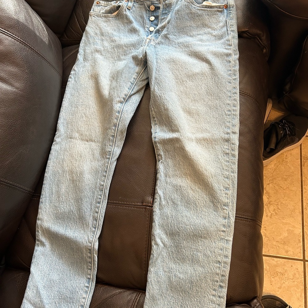 Levi's Classic Light Blue Straight Jeans